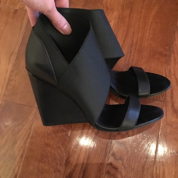 Dolce Vita (7.5-8) platform leather wedges. Worn 1 - Picture 7 of 7